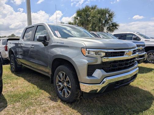 Sterling Gray Metallic 2023 Chevrolet Silverado 1500 LT