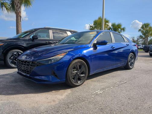 Intense Blue 2023 Hyundai ELANTRA SEL