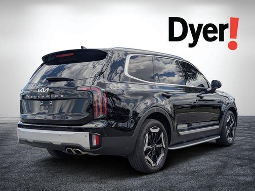 Ebony Black 2024 Kia Telluride EX