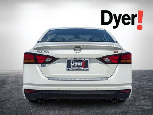 2023 Nissan Altima SR FWD