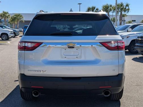 2021 Chevrolet Traverse LT Leather
