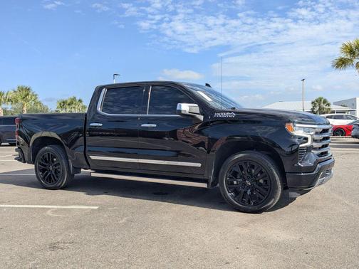 Black 2023 Chevrolet Silverado 1500 High Country