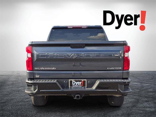 2022 Chevrolet Silverado 1500 Custom Trail Boss