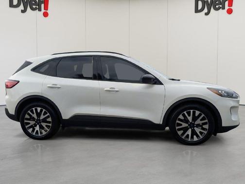 Star White Metallic Tri-Coat 2020 Ford Escape SE