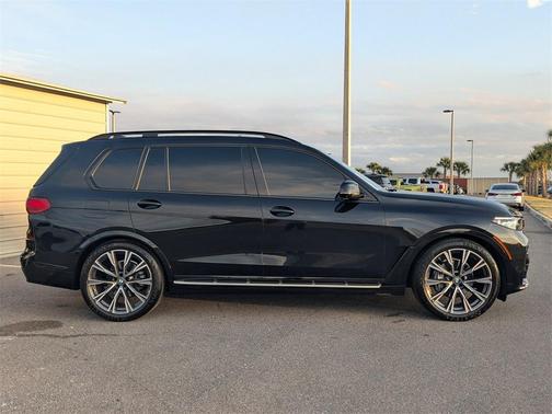 2021 BMW X7 xDrive40i