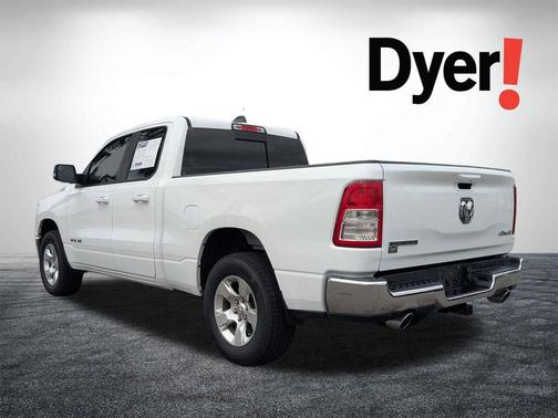 Bright White Clearcoat 2022 RAM 1500 Big Horn/Lone Star