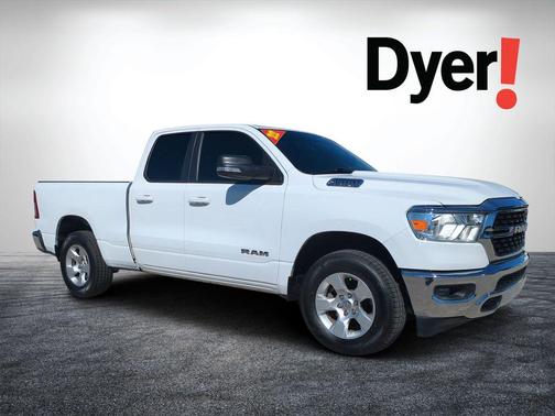 Bright White Clearcoat 2022 RAM 1500 Big Horn/Lone Star