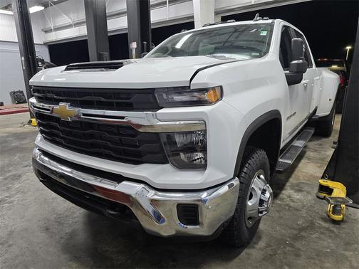 2024 Chevrolet Silverado 3500 LT
