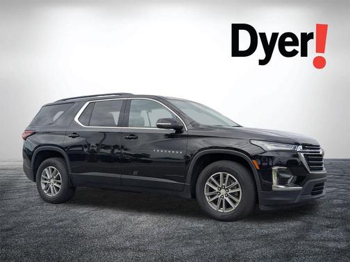 Mosaic Black Metallic 2023 Chevrolet Traverse LT Leather