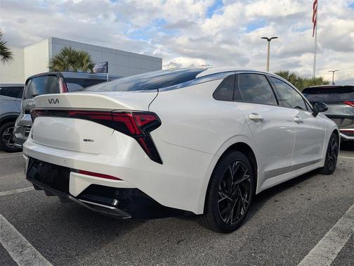 2025 Kia K5 GT-Line