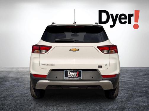 Summit White 2021 Chevrolet Trailblazer LT