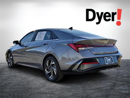 2025 Hyundai ELANTRA SEL