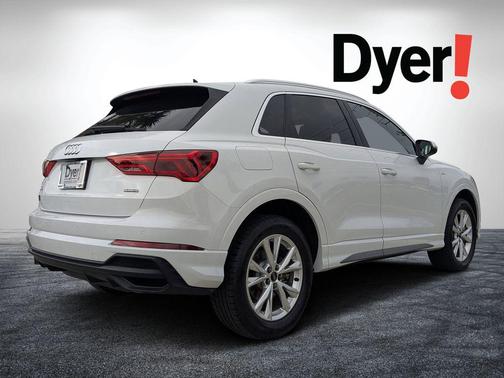 White 2024 Audi Q3 Premium 45 TFSI S line quattro Tiptronic