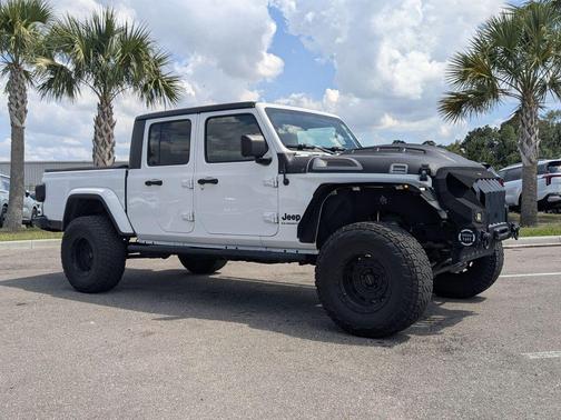 Bright White Clearcoat 2021 Jeep Gladiator Sport S