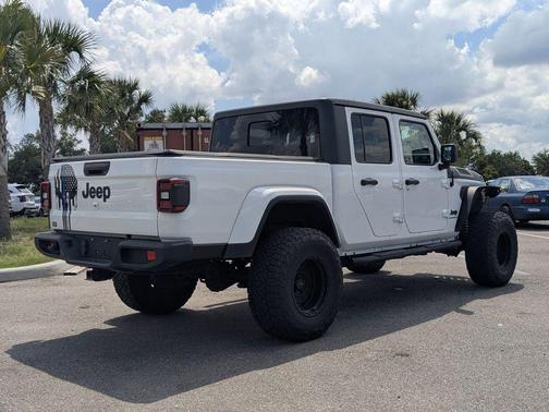 Bright White Clearcoat 2021 Jeep Gladiator Sport S