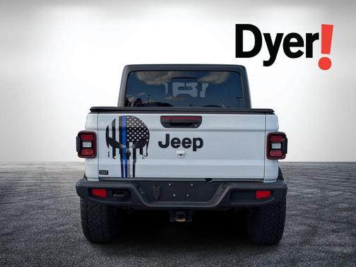 Bright White Clearcoat 2021 Jeep Gladiator Sport S