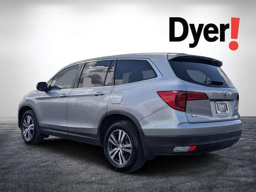 Lunar Silver Metallic 2017 Honda Pilot EX-L