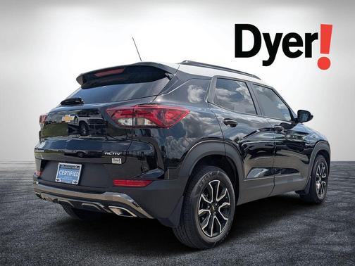 Mosaic Black Metallic 2022 Chevrolet Trailblazer ACTIV