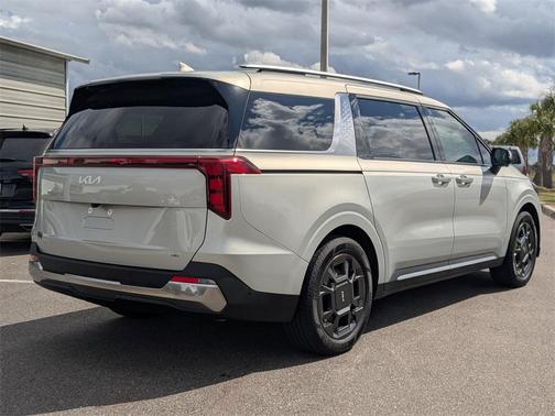 2025 Kia Carnival Hybrid SX