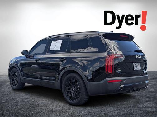 Ebony Black 2022 Kia Telluride EX
