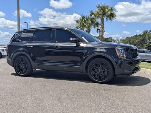 Ebony Black 2022 Kia Telluride EX