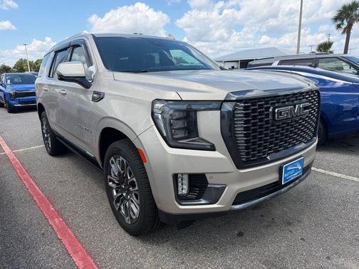 Pearl Beige Metallic 2023 GMC Yukon Denali Ultimate