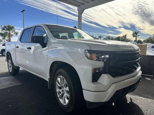 2025 Chevrolet Silverado 1500 Custom