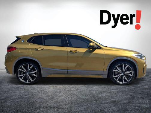 Gold Metallic 2018 BMW X2 xDrive28i