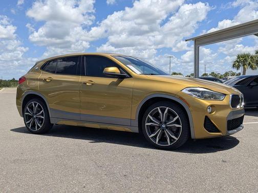 Gold Metallic 2018 BMW X2 xDrive28i
