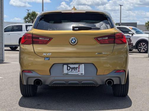 Gold Metallic 2018 BMW X2 xDrive28i