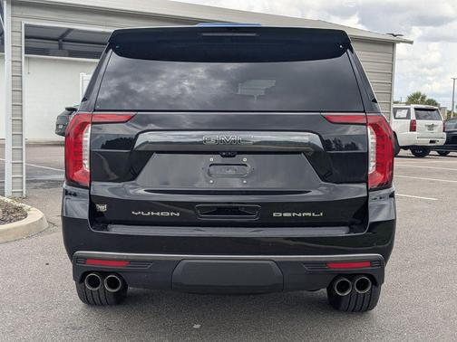 Onyx Black 2023 GMC Yukon Denali Ultimate
