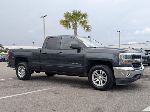 Graphite Metallic 2017 Chevrolet Silverado 1500 1LT