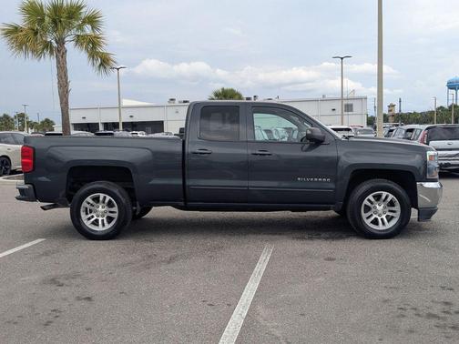 Graphite Metallic 2017 Chevrolet Silverado 1500 1LT