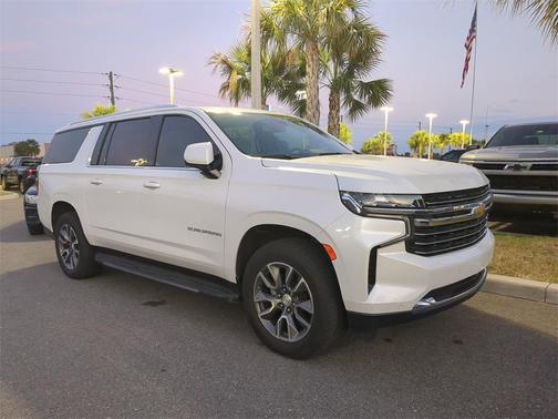 2021 Chevrolet Suburban LT