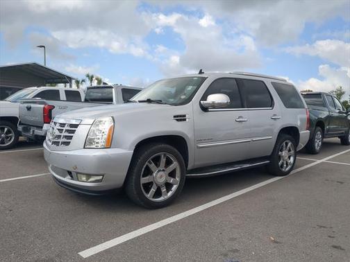2012 Cadillac Escalade Luxury