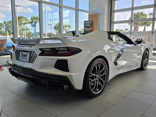 2023 Chevrolet Corvette Stingray w/3LT