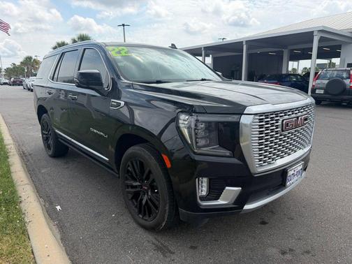 Onyx Black 2022 GMC Yukon Denali