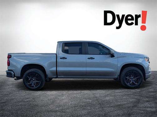 2025 Chevrolet Silverado 1500 Custom