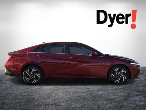 2025 Hyundai ELANTRA SEL