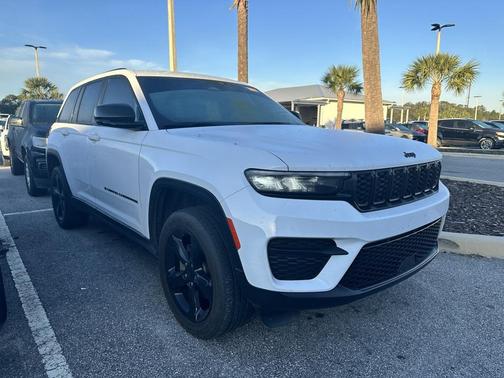 2024 Jeep Grand Cherokee Altitude