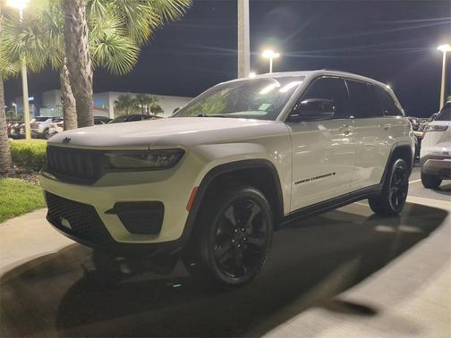 2024 Jeep Grand Cherokee Altitude