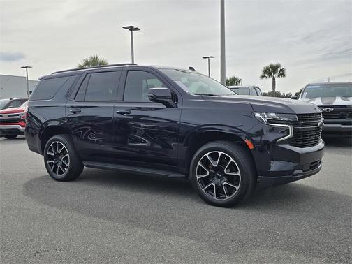 2023 Chevrolet Tahoe 4WD RST