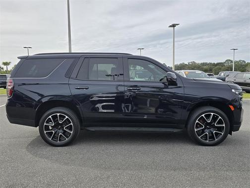 2023 Chevrolet Tahoe 4WD RST