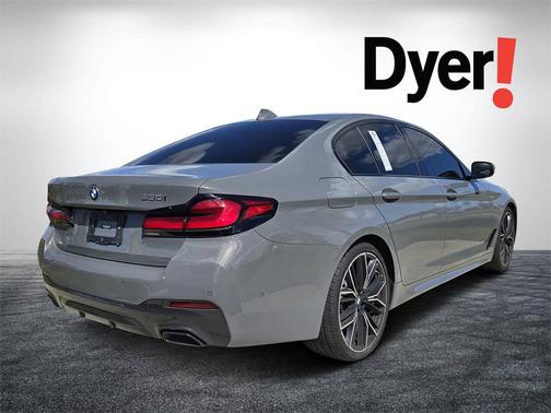 2022 BMW 530 i