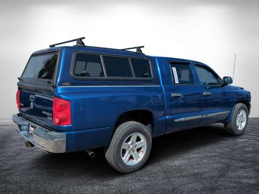 Deep Water Blue Pearlcoat 2011 Dodge Dakota Laramie
