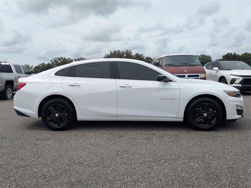 2022 Chevrolet Malibu 1LS