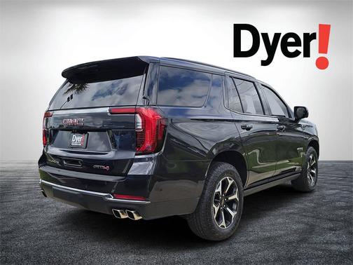 2025 GMC Yukon 4WD AT4