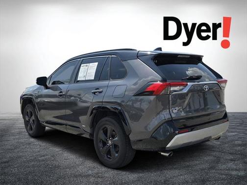 2020 Toyota RAV4 Hybrid SE