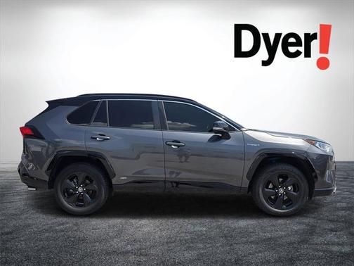 2020 Toyota RAV4 Hybrid SE