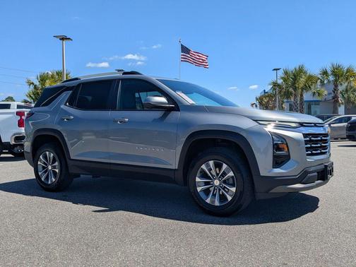 Sterling Gray Metallic 2025 Chevrolet Equinox 1LT